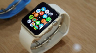 Regolare la luminosità su Apple Watch